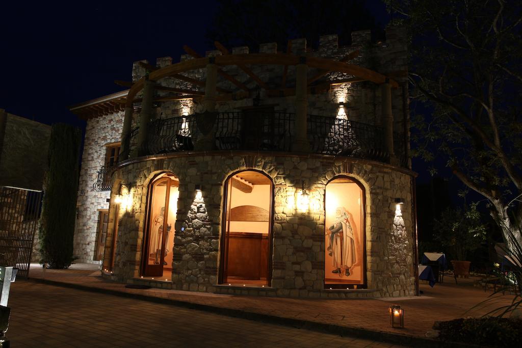Castello Dei Templari Bed & Breakfast Lucca Exterior photo